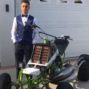 Meet your Posher, Nicholas